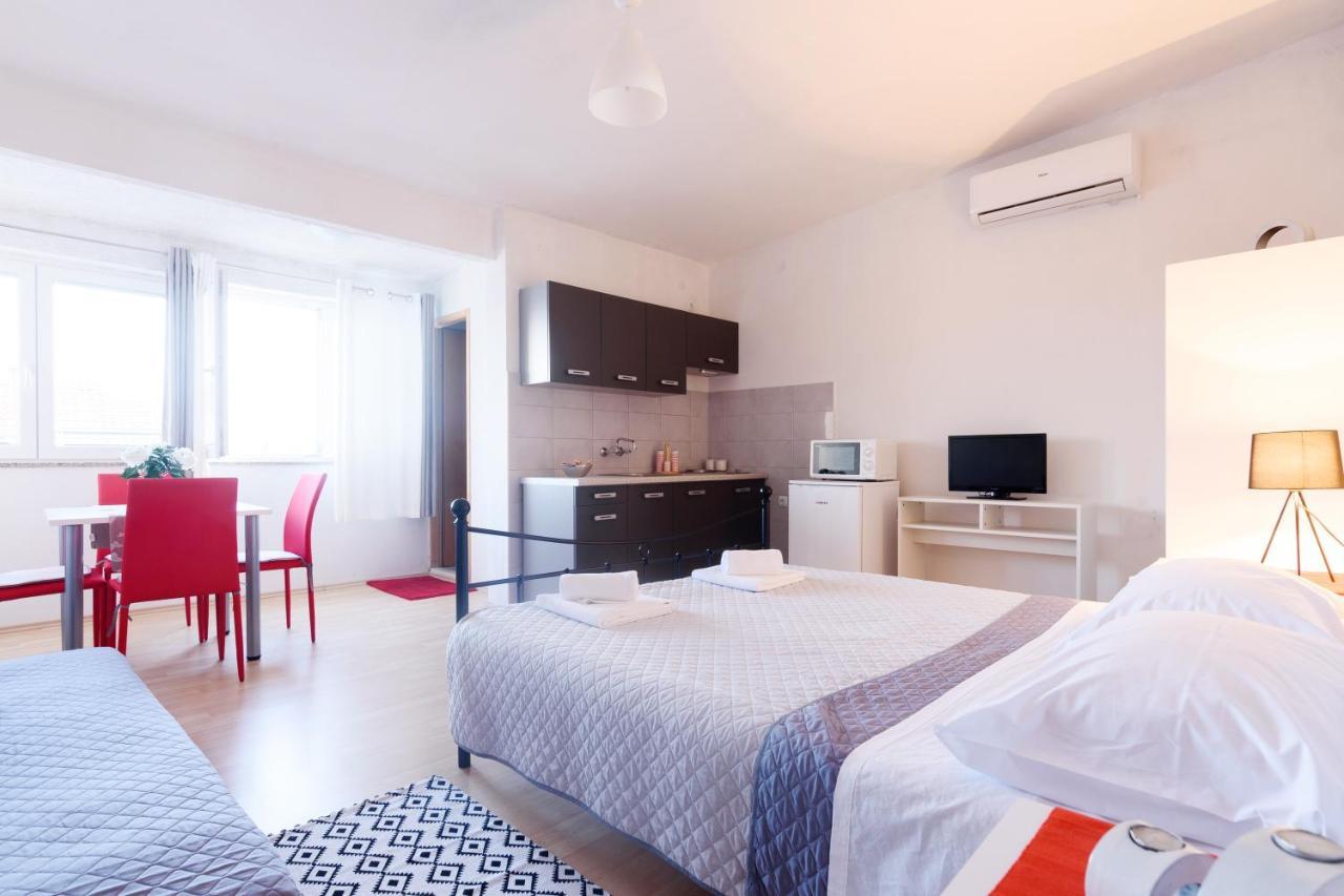 Lavita Libera Appartement Zadar Buitenkant foto